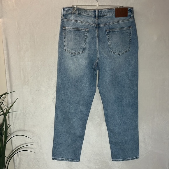 {Lucky Brand} Yellowstone Jeans - Picture 7 of 9